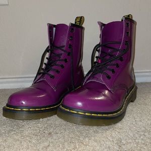 Dr. Martens 1460 Women’s Size 7 Bright Purple Patent Leather Lace Up Boots
